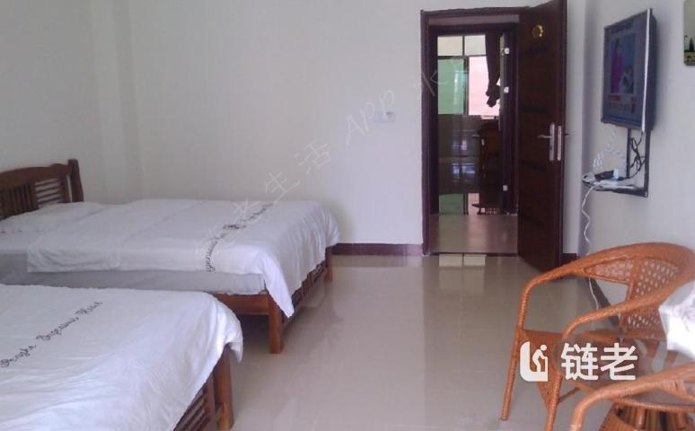 三亚海棠湾贵客老年公寓301医院店